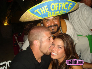 Illustration for article titled Matt Leinart's Actions Make TheDirty.Com Famous